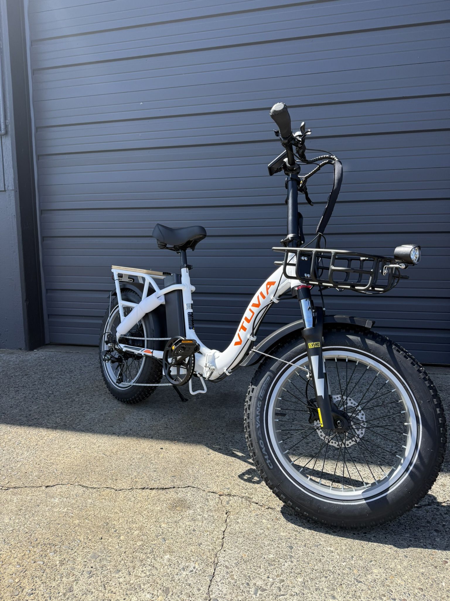 Brand New Vtuvia Step Through Folding E Bike