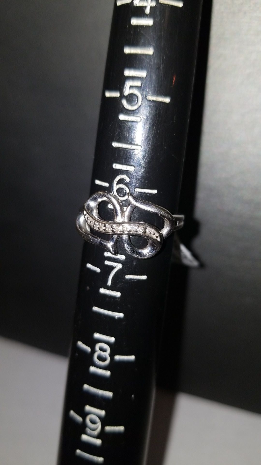 10k white gold ring