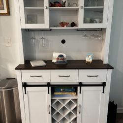 White Farm Style Kitchen Hutch 