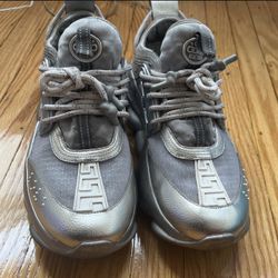 Versace Chain Reaction