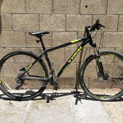 Trek X-Caliber 9 