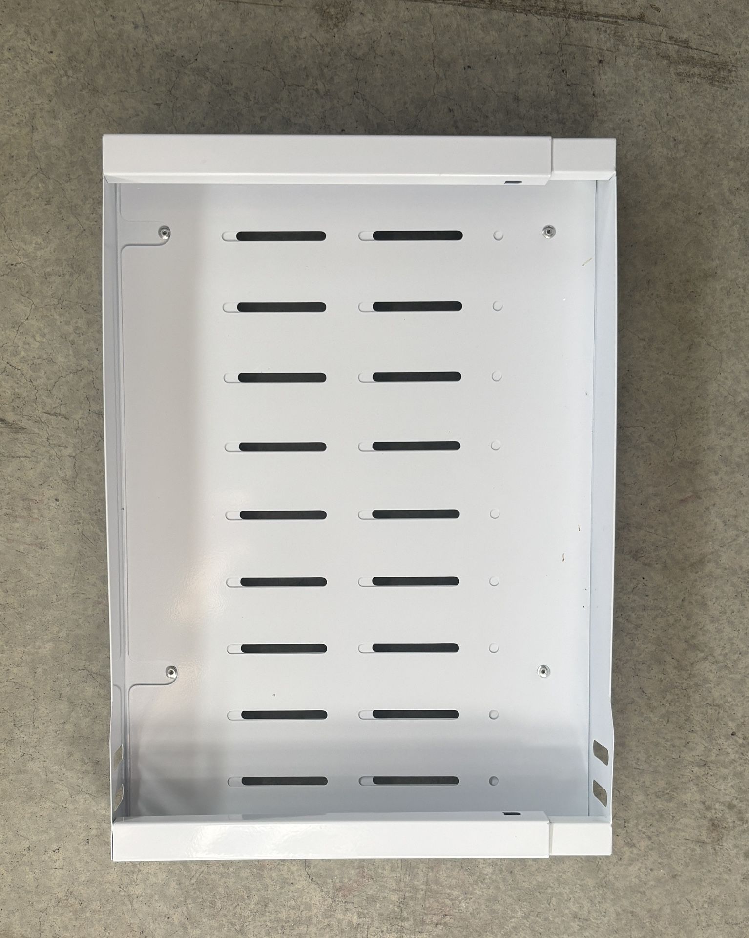 New Gracena Expandable Pull Out Organizer