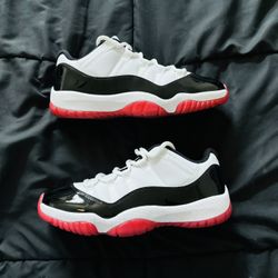 Jordan 11 Low Concord Bred (Size 9) 