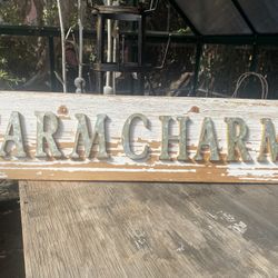 Rustic Chippy Farm Charm Farmhouse Sign Decor
