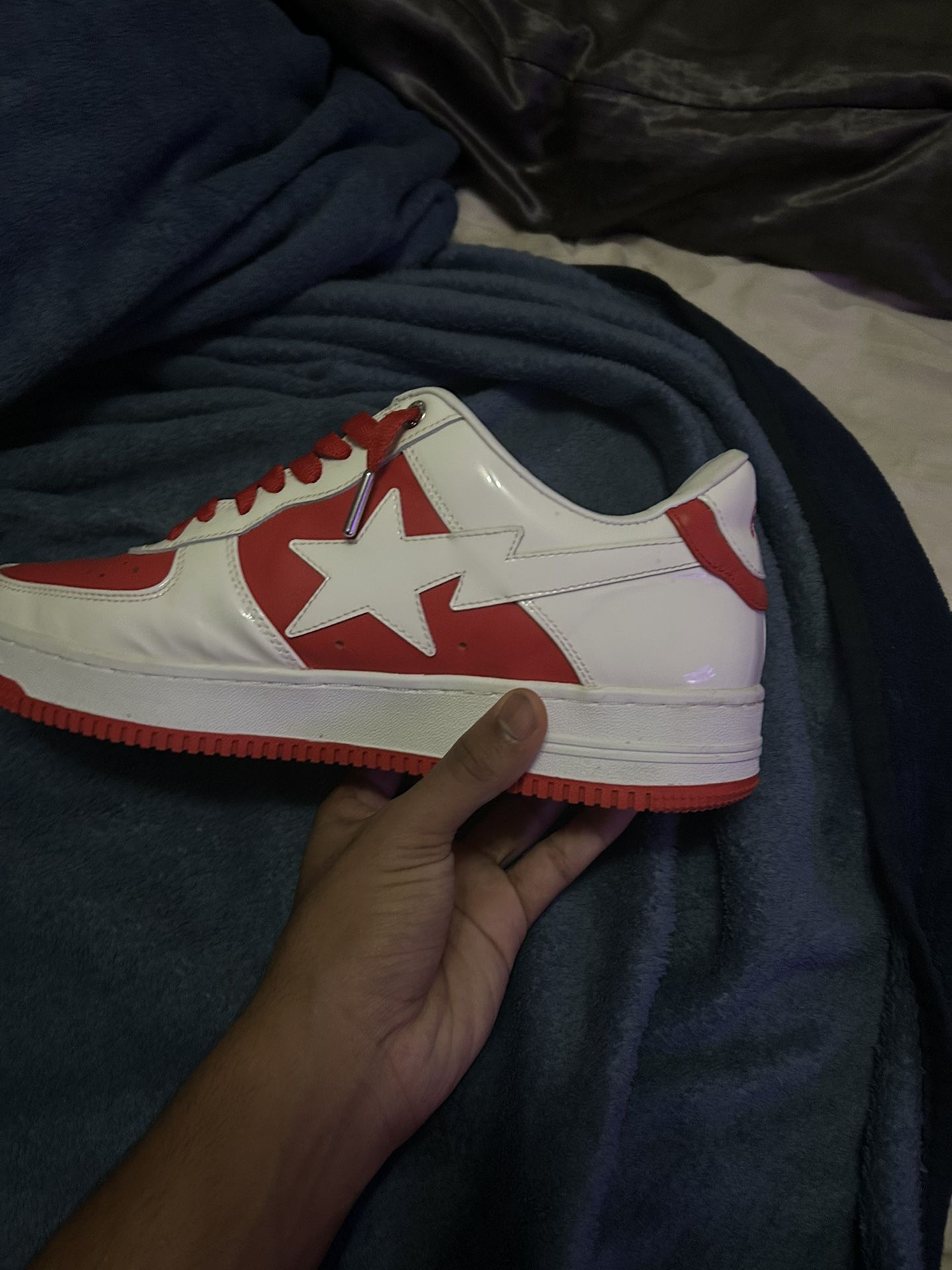 Bape sta 9.5 men 350-360$