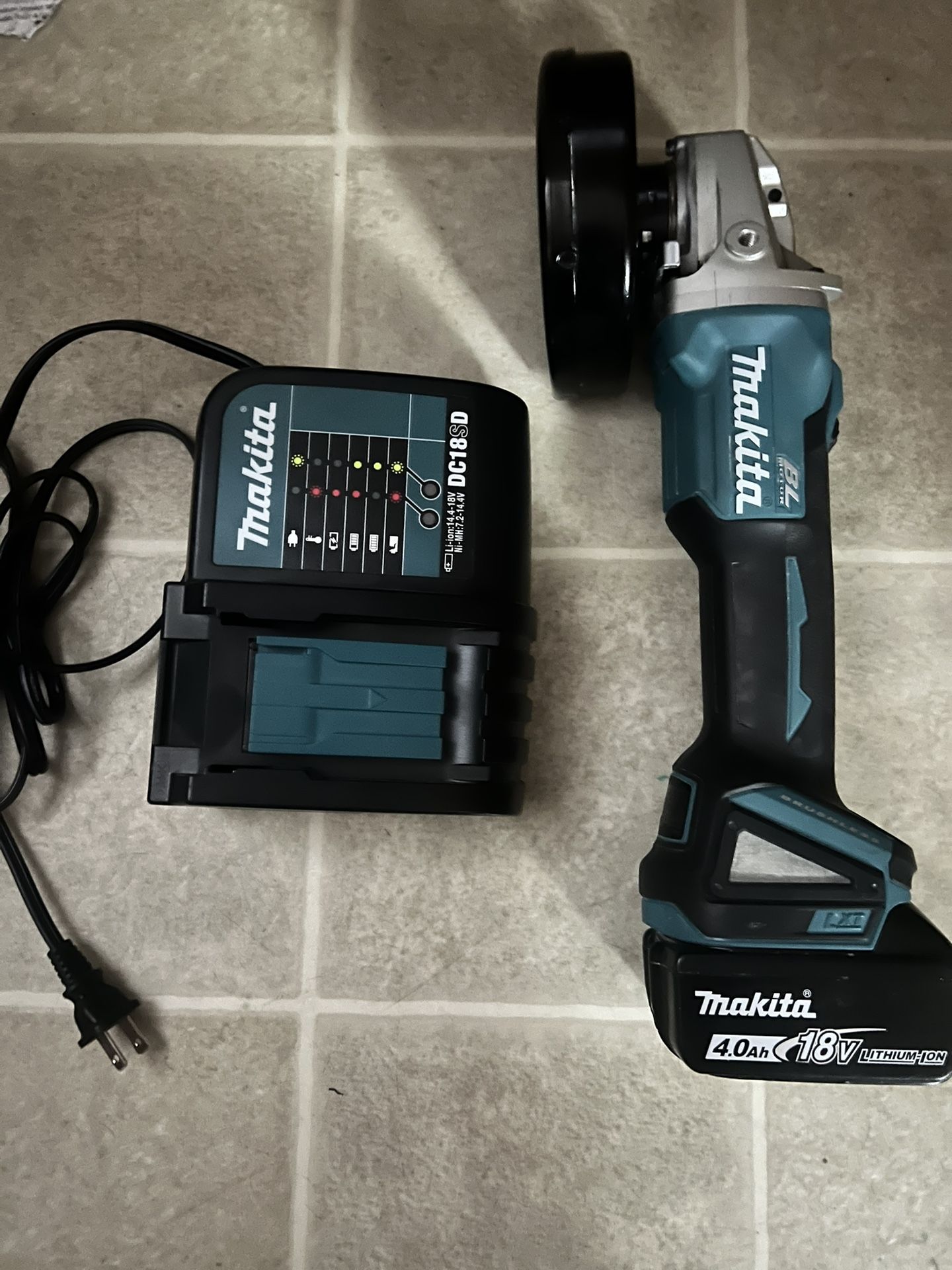 Makita Grinder Set