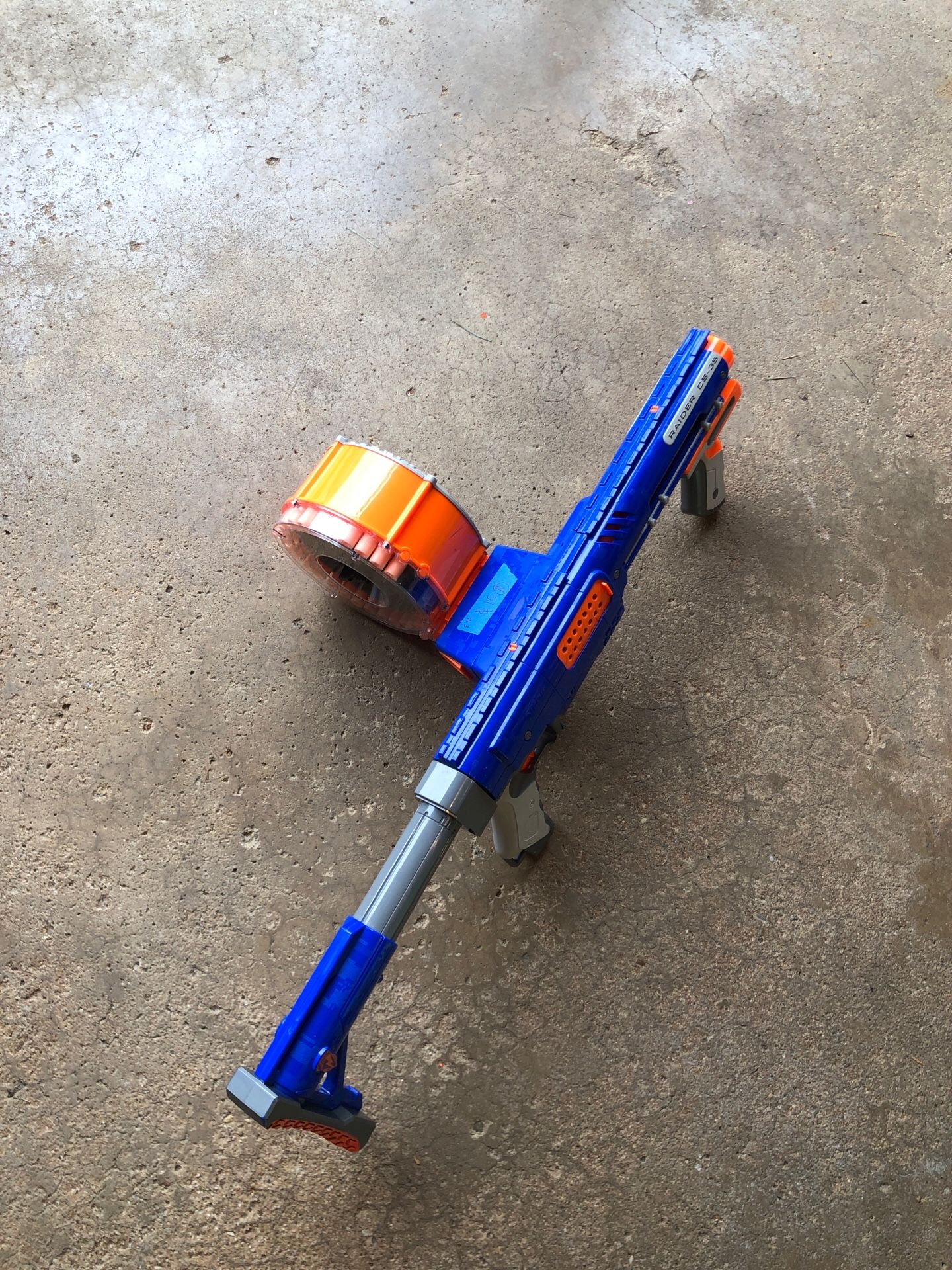 Nerf gun Raider CS-35 with dart drum and adjustable stock