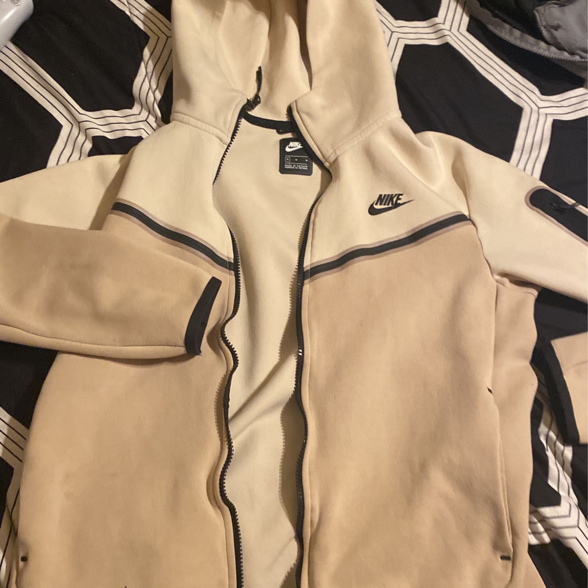 Brown Beige Nike Tech Jacket (M)