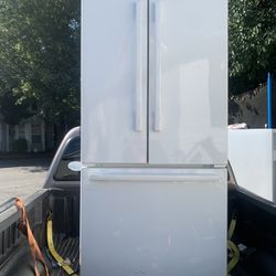 White Refrigerator 