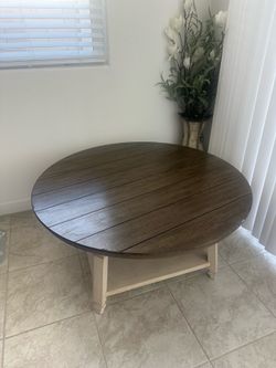 Ashley Furniture Coffee Table