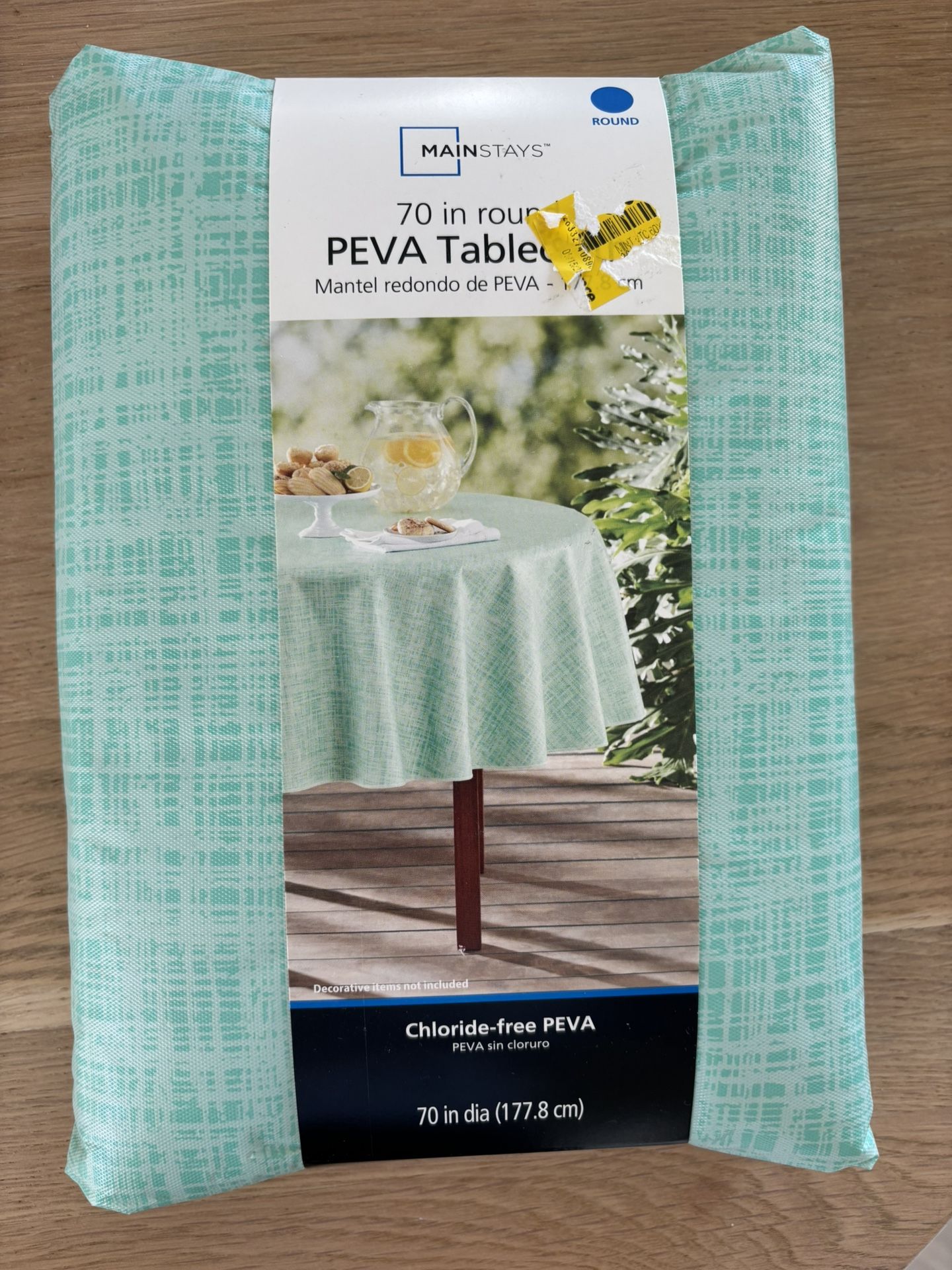 Tablecloth 70 in. NWT