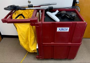 Vacuum Housekeeping Cart Industrial Use Offices, Vacuuming System Built-In