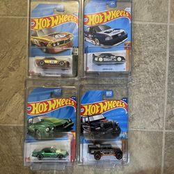 Hot Wheels Super Treasure Hunts 