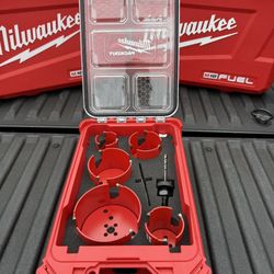 🔴 Milwaukee BIG HAWG Carbide Hole Saw Kit with PACKOUT – $185 (Retail $229)