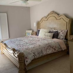 King Size Headboard, Footboard and Sides For Sale! (no rails/mattress)