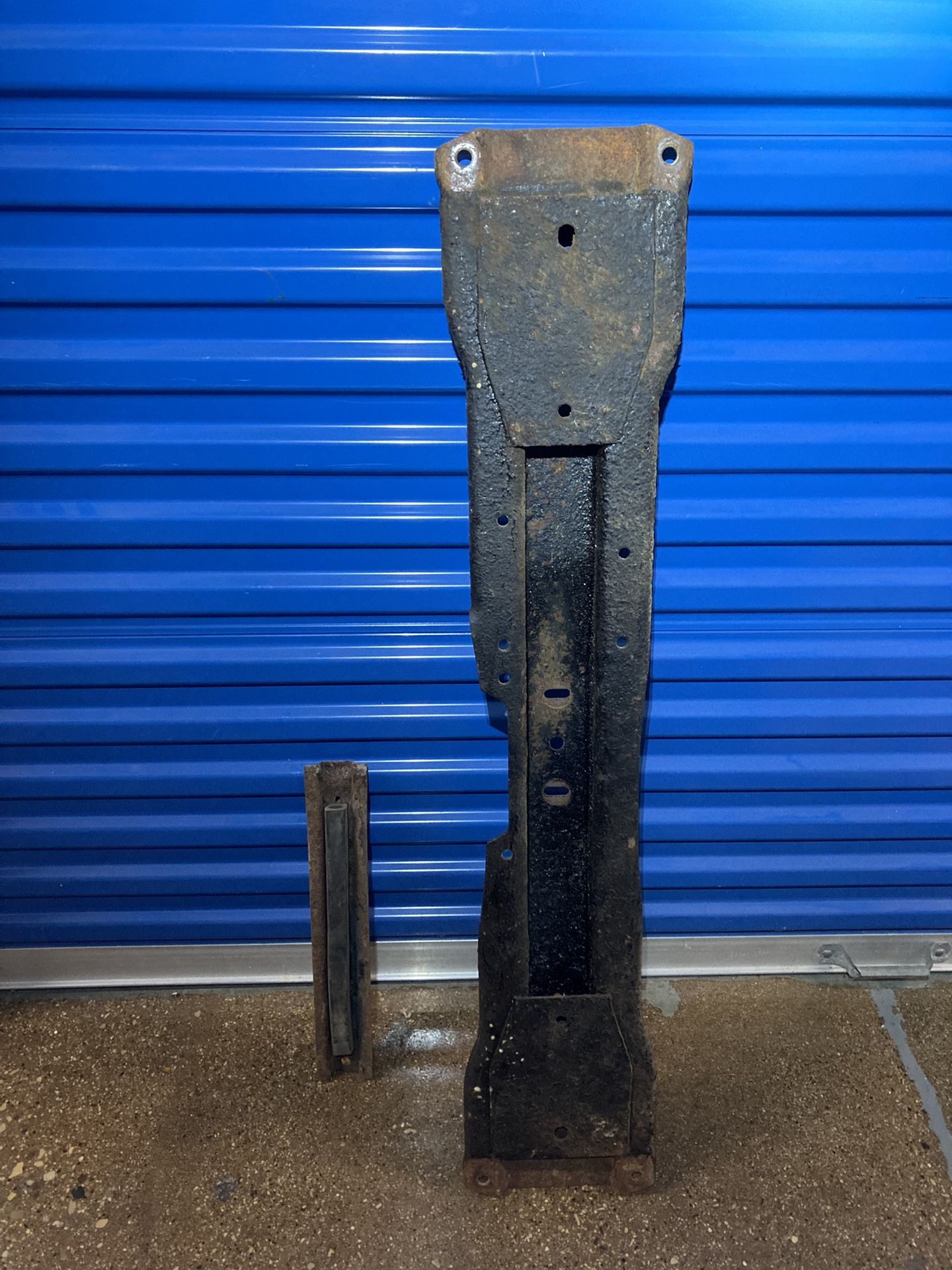 OBS Chevy/GMC Transmission Crossmember