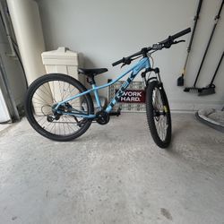 marlin 5 trek moutain bike