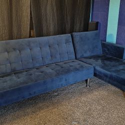 NEEDS TO GO!! Sectional Sofa, Convertible Bed, Very Good Condition! Winsett 117" Wide Square-Tufted Reversible Sofa
Bed & Chaise Sectional