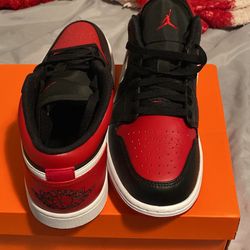 Jordan AJ 1 Low