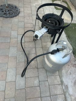 Gas Tank With Stove