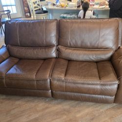 Power Reclining Sofa With Usb