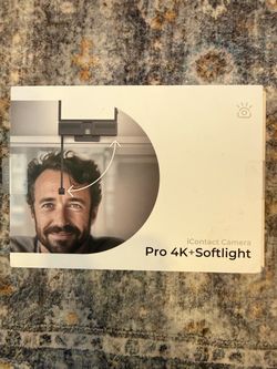 iContact Camera Pro 4K + Softlight
