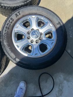 Ram 2500 20” Rims