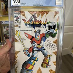 Voltron #1 (1985) First Print, First US Appearance CGC 9,0