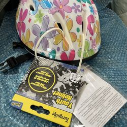 🌸 NEW Youth Bike Helmet – Colorful Flower Design (Turnpike Brand)