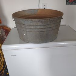 Vintage Galvanized Wash Tub