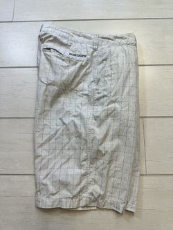 Quicksilver Vintage Bermuda Shorts Size 34