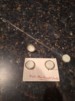 VTG Costume Jewelery  Set 