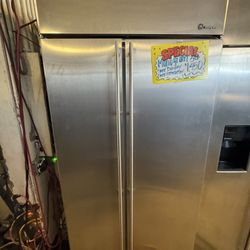 Monogram 36” Built In Side by Side