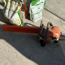 Chainsaw-Stilh 