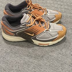 Nike Air Pegasus Wave PRM sneakers in College Grey Copper Moon. Size 11