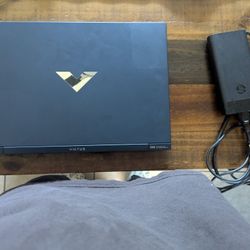 Gaming Laptop 