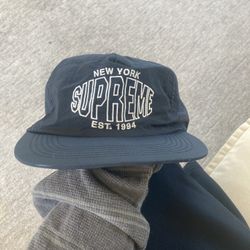 Supreme Hat