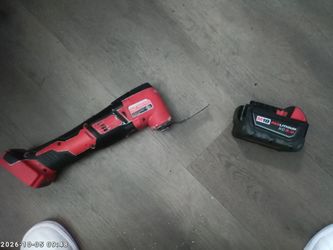 milwaukee m18 18v lithium-ion cordless oscillating multi-tool