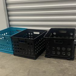 Plastic crates