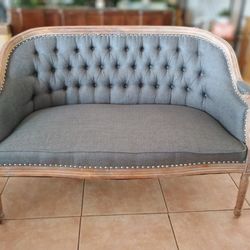 Couch Sofa Settee 
