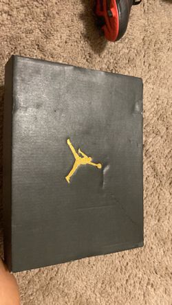 Jordan, one mid red and black