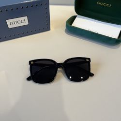 A classic sunglasses