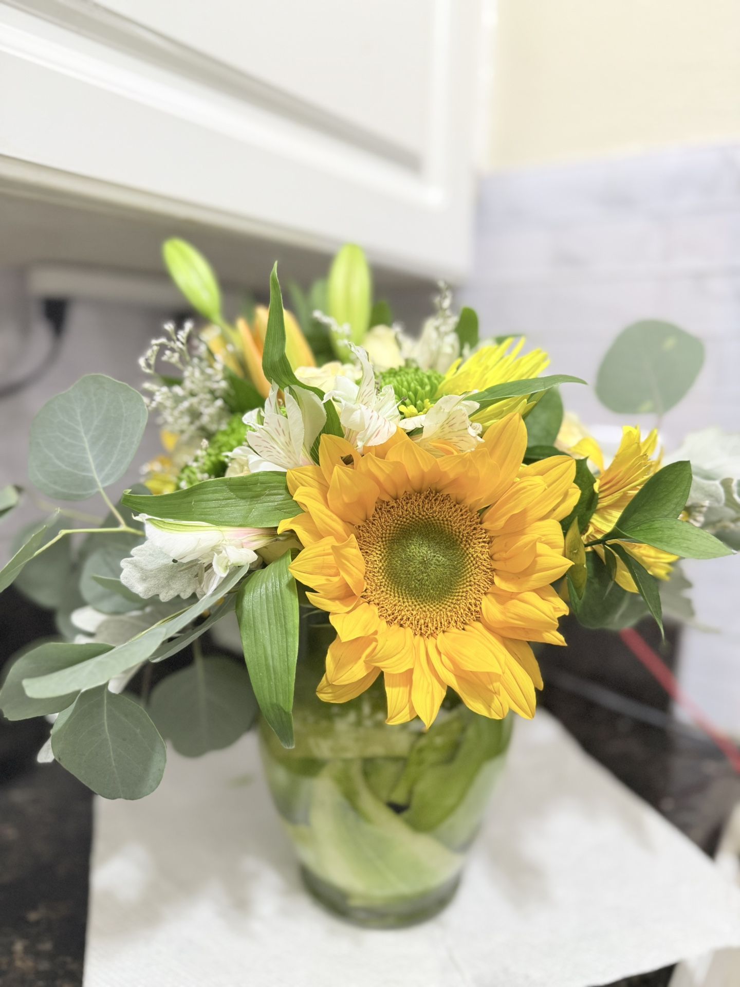 Sunflower &roses Fresh Flowers Arrangement All Occassion