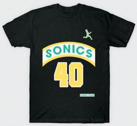 Sale*** Seattle Sonics Kemp 40 soft cotton shirts***READ BELOW