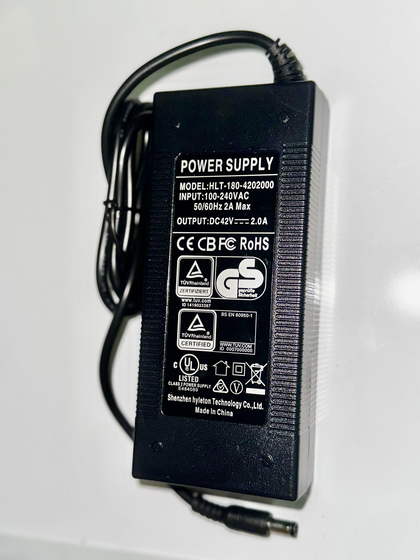 CHARGER for hoverboard or electric scooter (42 V DC, 2.0 A) (read description)