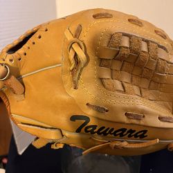 Vintage Baseball Glove Size 13 Not Sure