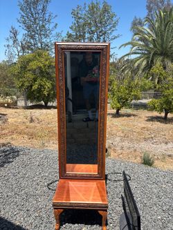 Mirror table