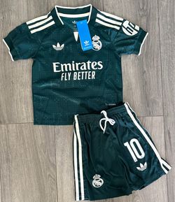 Real Madrid Mbappe KIDS JERSEY Sizes 18,20, 22,24,26,28