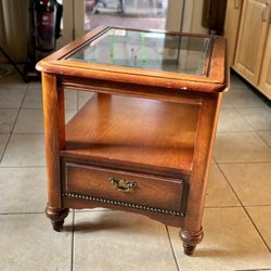 Set of Two Side Tables