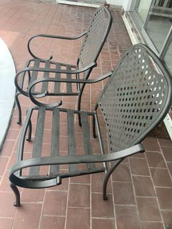 3x Metallic chairs Reduced To $150. All Three Chairs In Excellent Condition. Miami